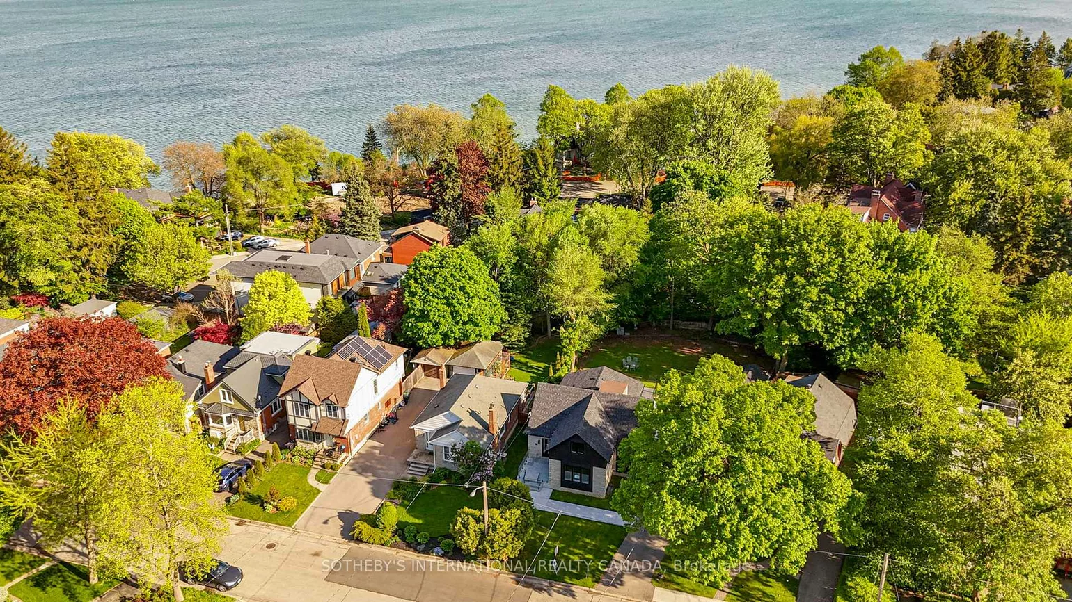 33, Miles, Mimico, Toronto