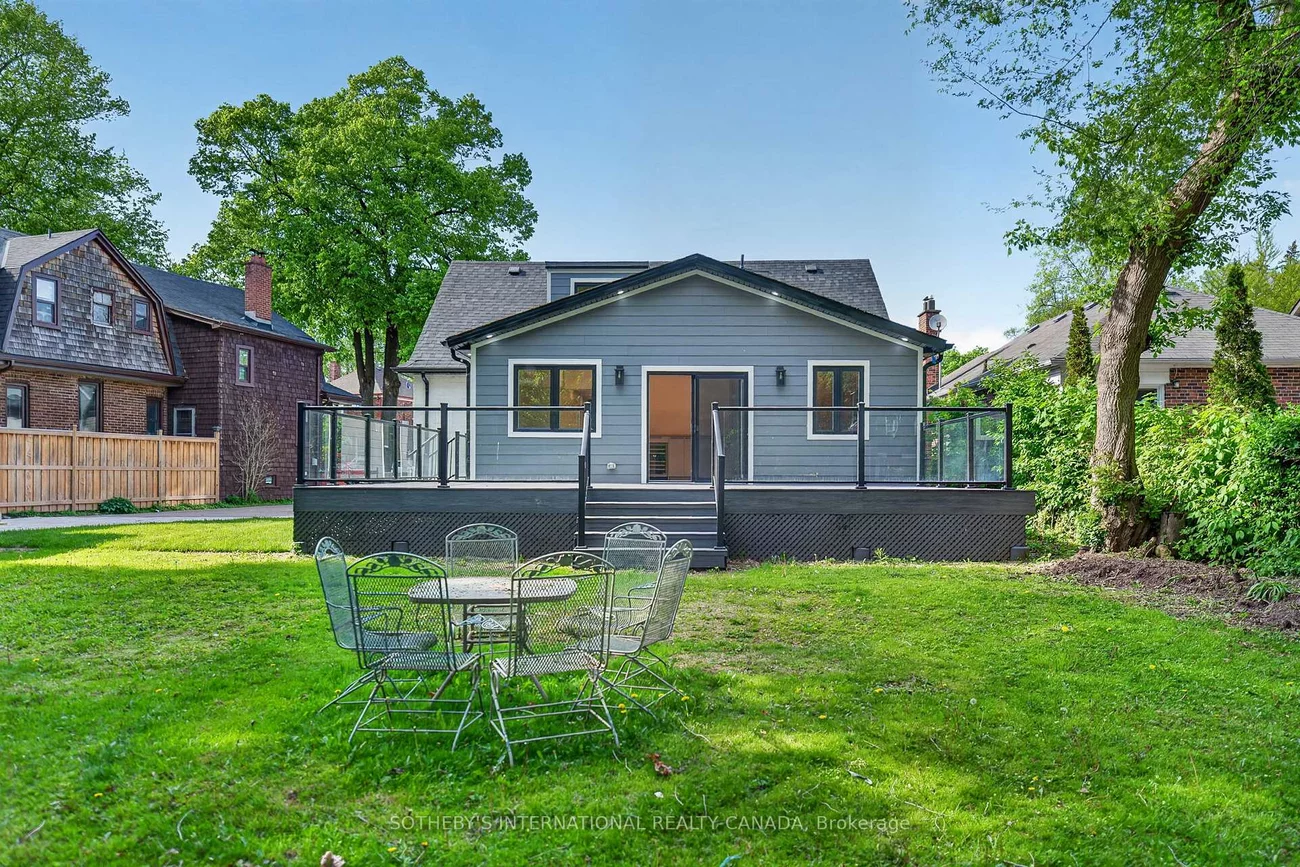 33, Miles, Mimico, Toronto
