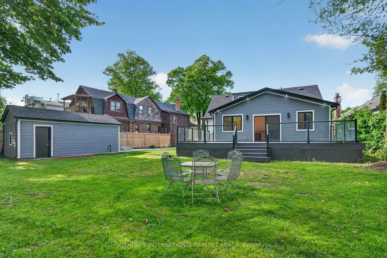 33, Miles, Mimico, Toronto