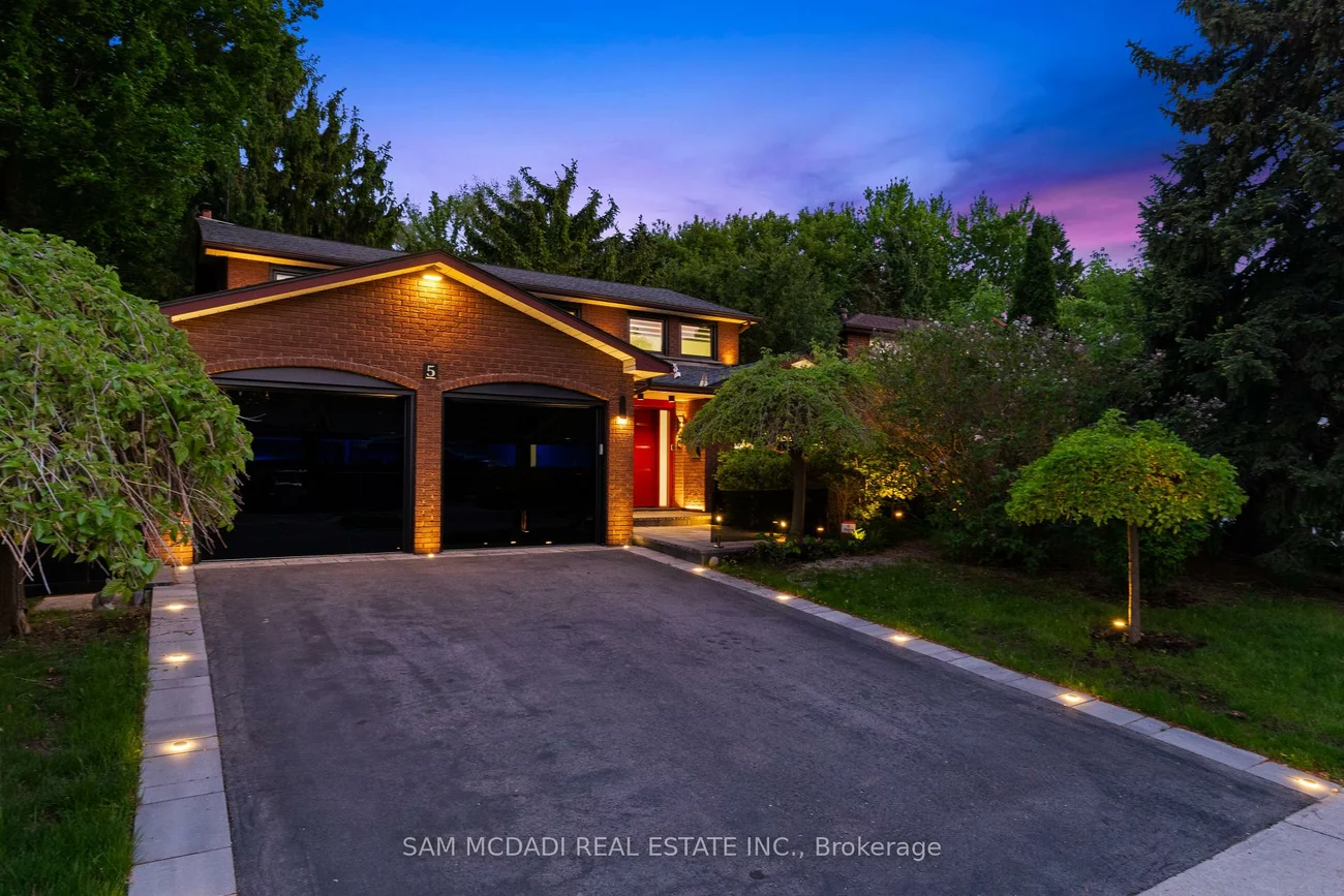 5, Canterbury, Edenbridge-Humber Valley, Toronto