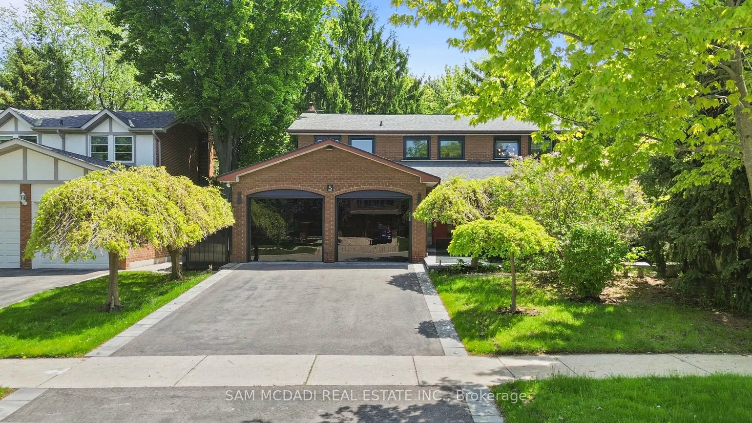 5, Canterbury, Edenbridge-Humber Valley, Toronto