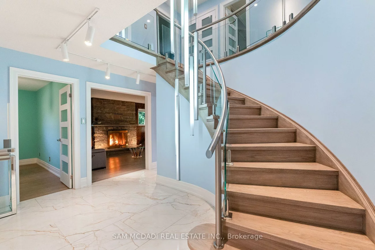 5, Canterbury, Edenbridge-Humber Valley, Toronto