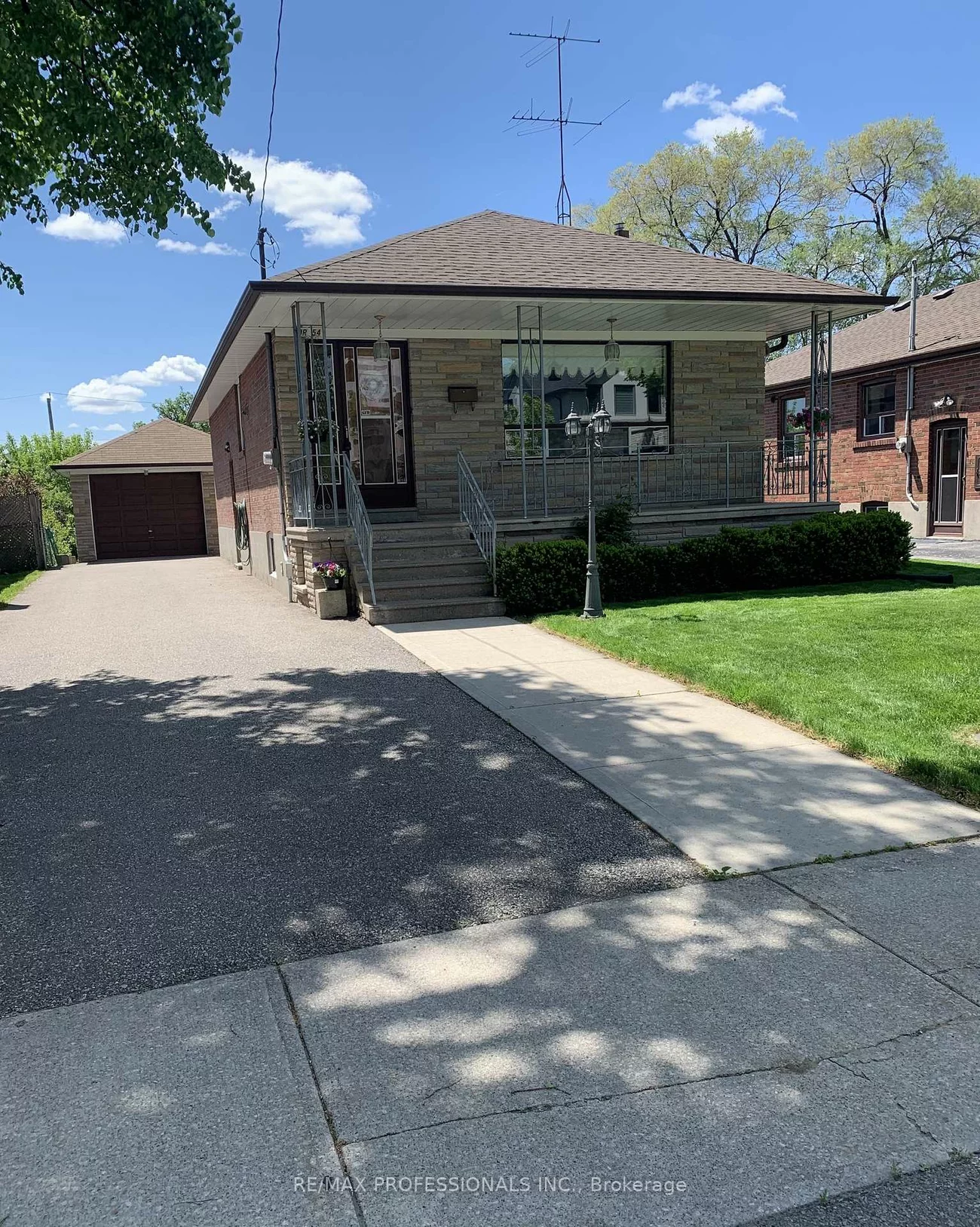54, Culnan, Islington-City Centre West, Toronto
