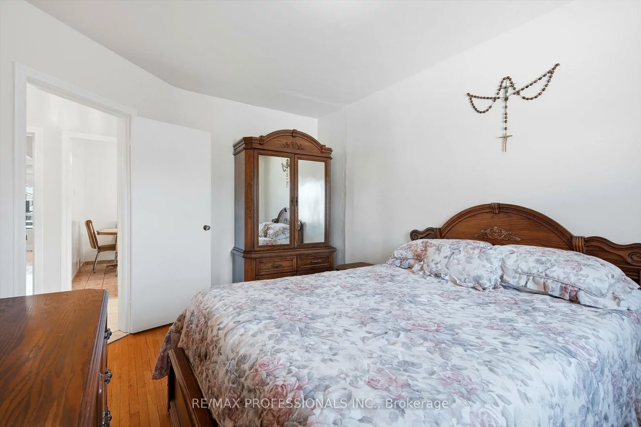 54, Culnan, Islington-City Centre West, Toronto