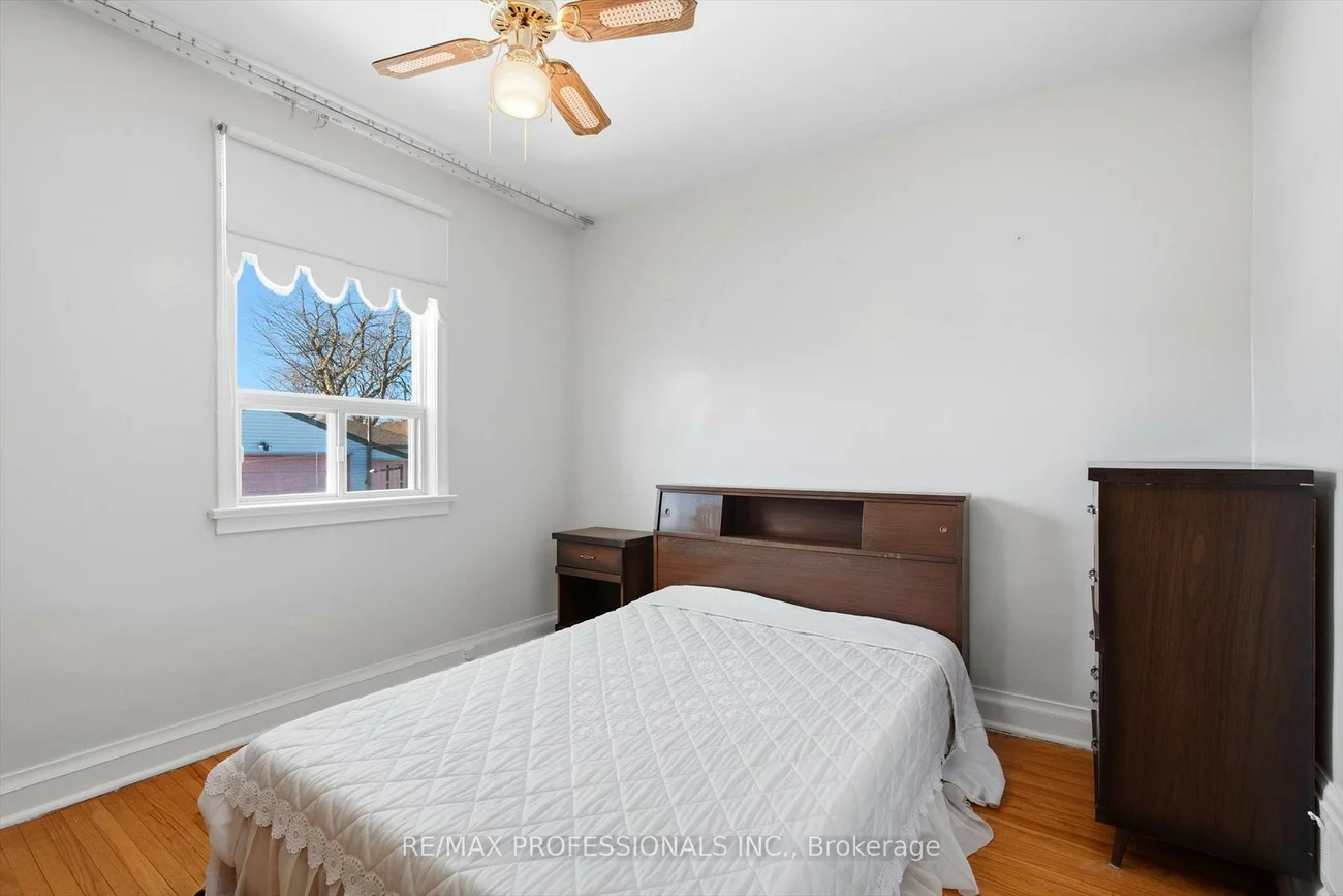 54, Culnan, Islington-City Centre West, Toronto