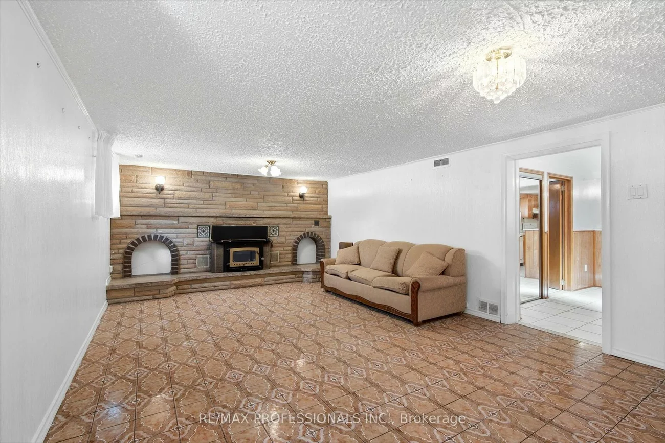 54, Culnan, Islington-City Centre West, Toronto