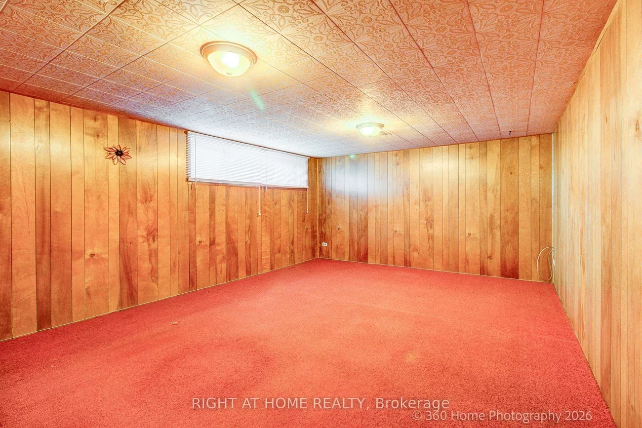 9, STEVENHARRIS, Markland Wood, Toronto
