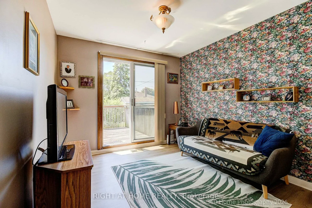 9, STEVENHARRIS, Markland Wood, Toronto