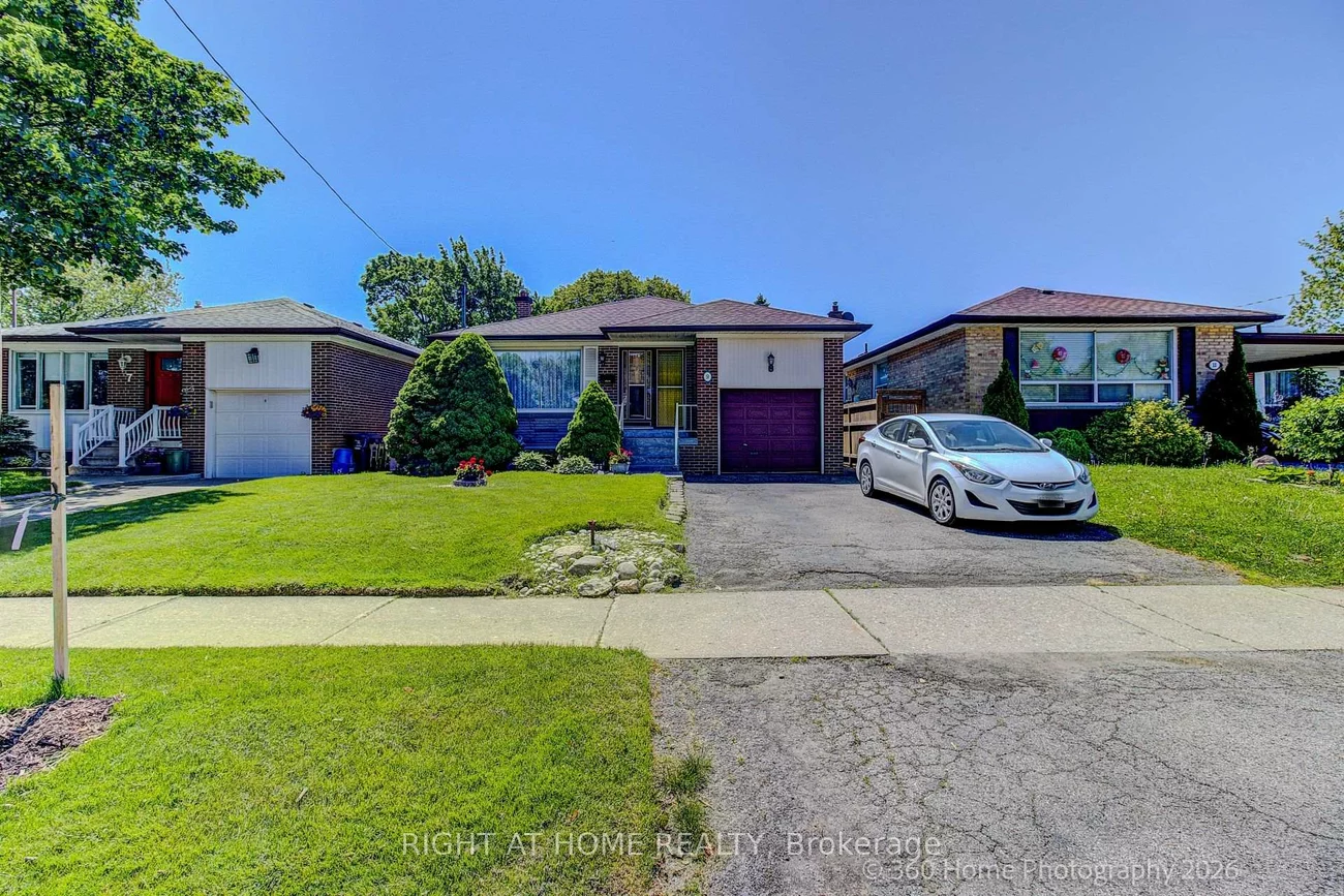 9, STEVENHARRIS, Markland Wood, Toronto
