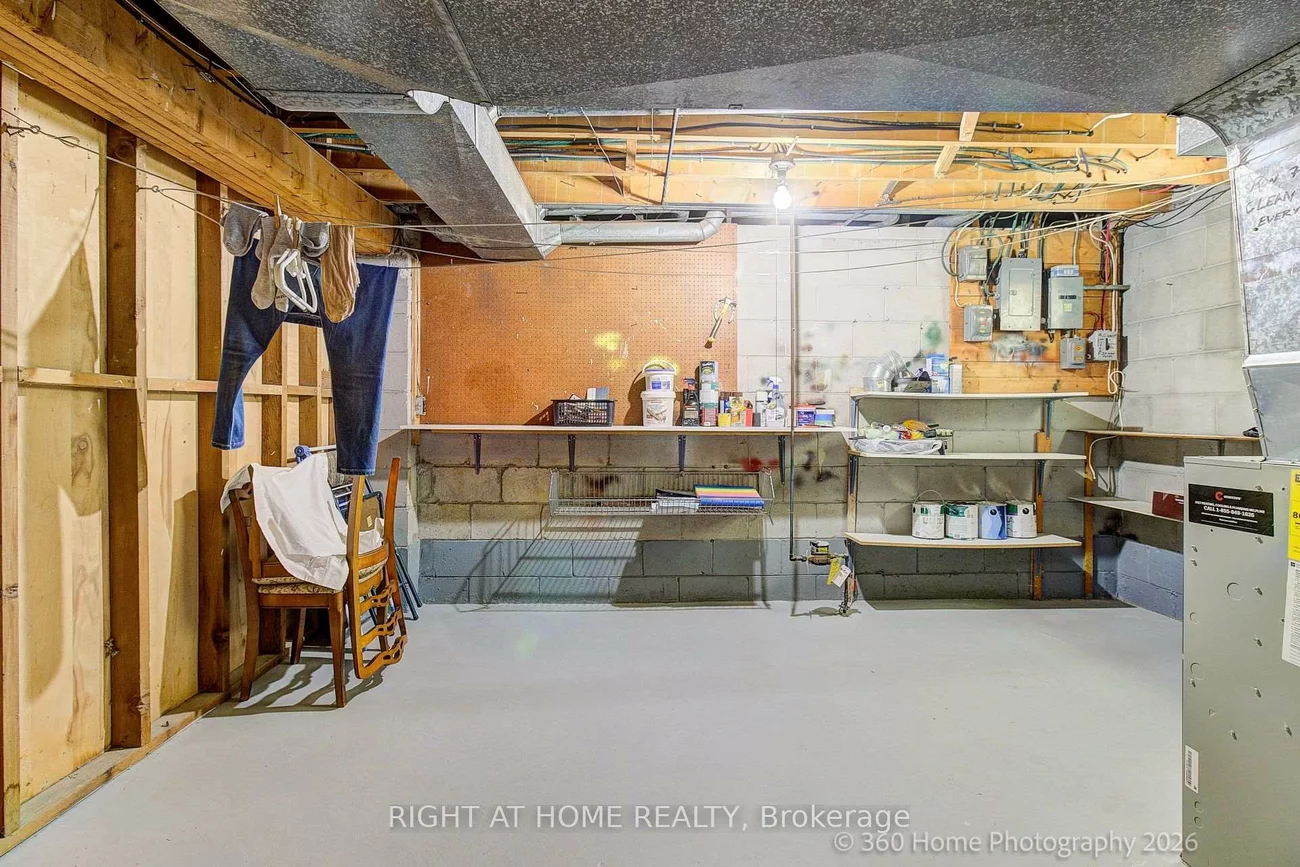 9, STEVENHARRIS, Markland Wood, Toronto