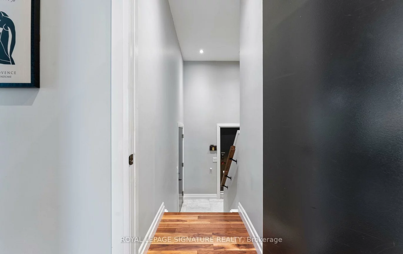 88, Beaver Bend, Eringate-Centennial-West Deane, Toronto