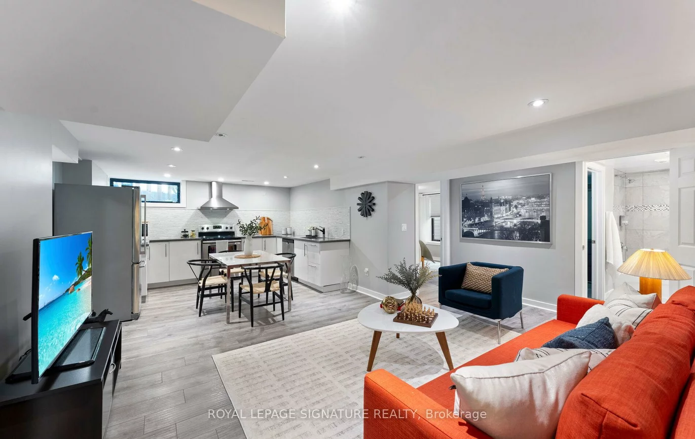 88, Beaver Bend, Eringate-Centennial-West Deane, Toronto