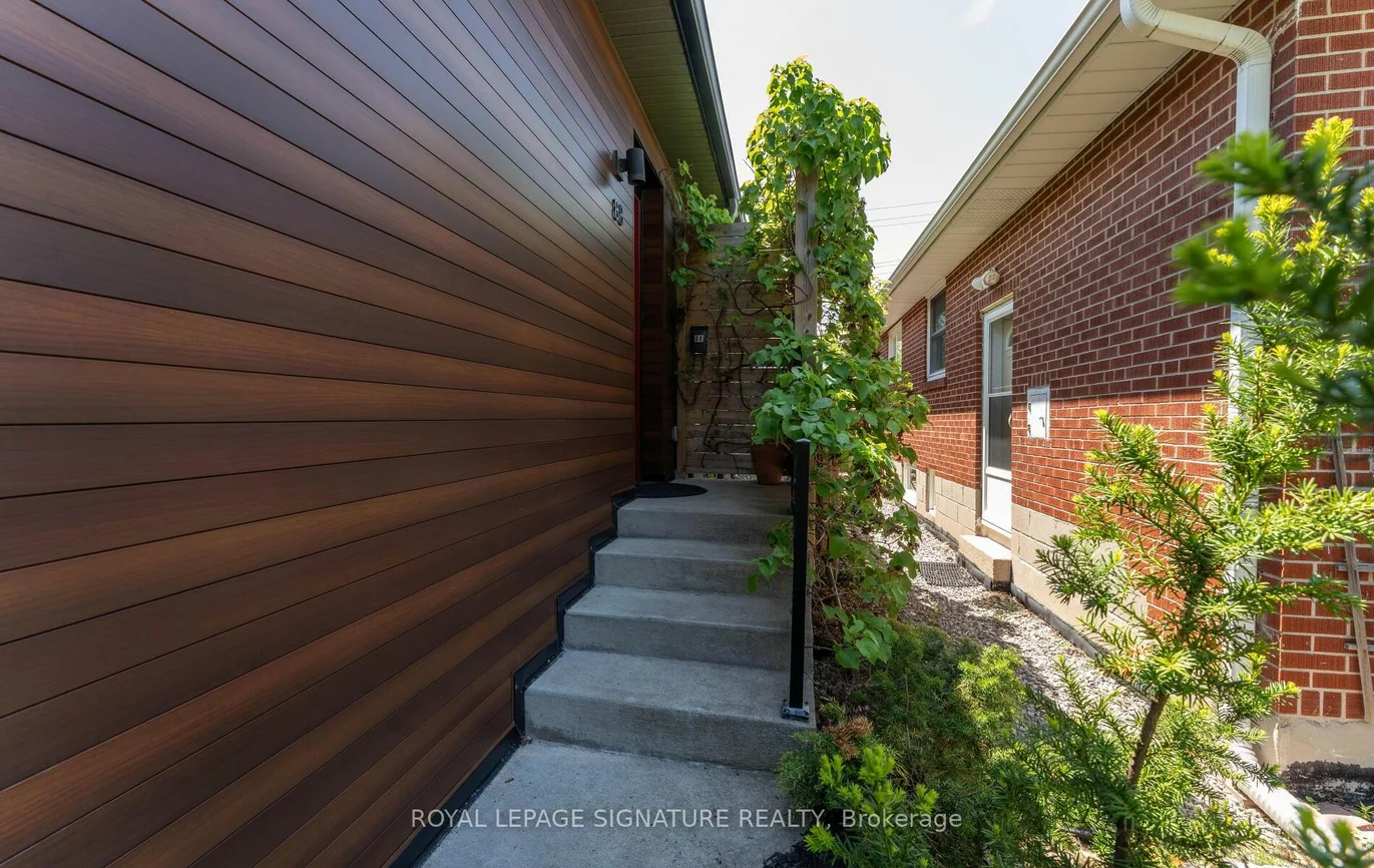 88, Beaver Bend, Eringate-Centennial-West Deane, Toronto