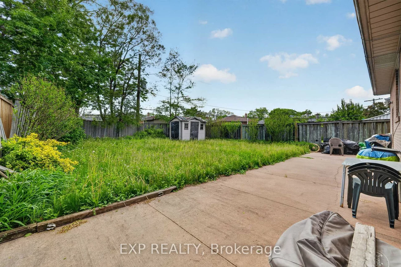 64, Bridesburg, Kingsview Village-The Westway, Toronto