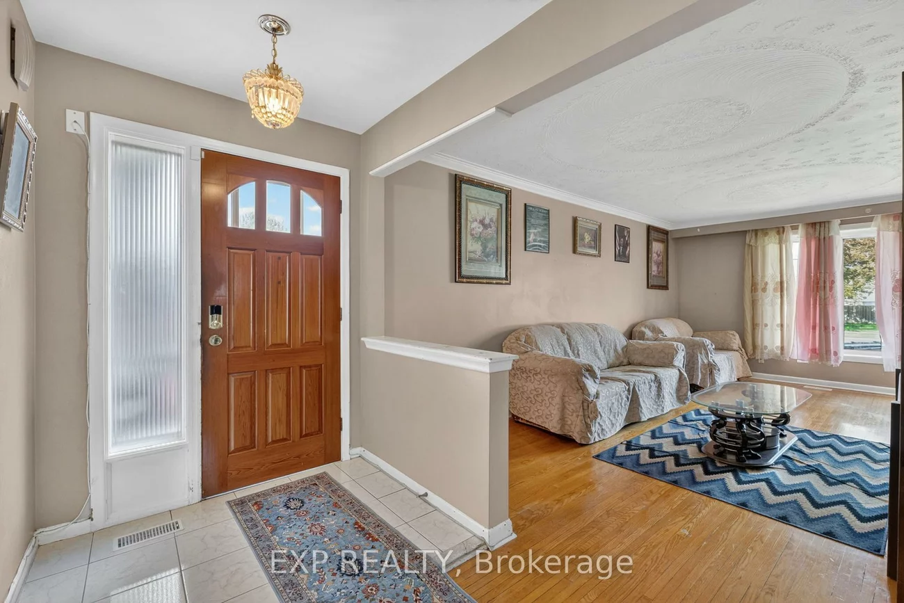 64, Bridesburg, Kingsview Village-The Westway, Toronto