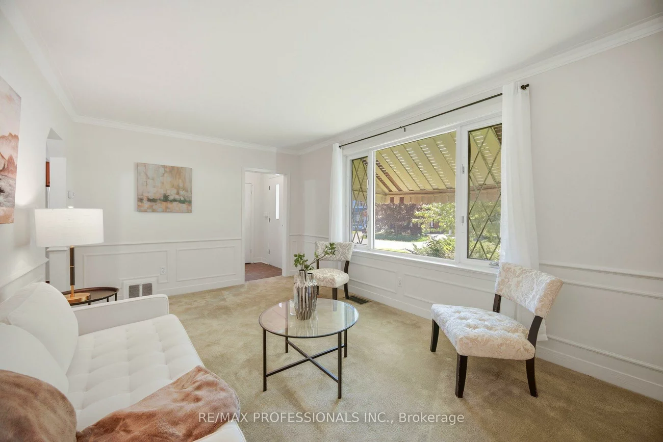 29, Westleigh, Alderwood, Toronto