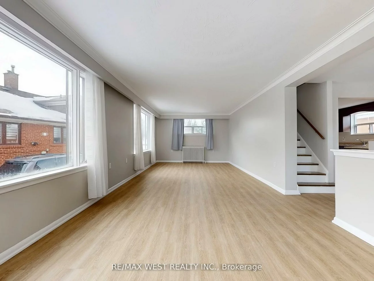 16, Upwood, Rustic, Toronto