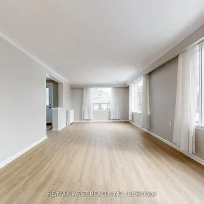 16, Upwood, Rustic, Toronto