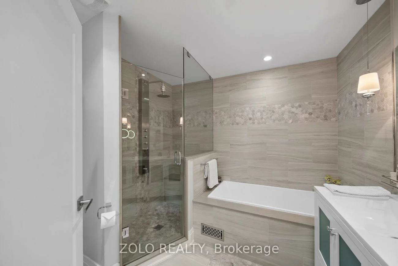 168A, Lake, Long Branch, Toronto