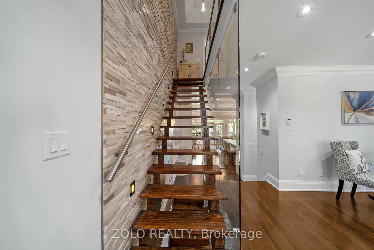 168A, Lake, Long Branch, Toronto