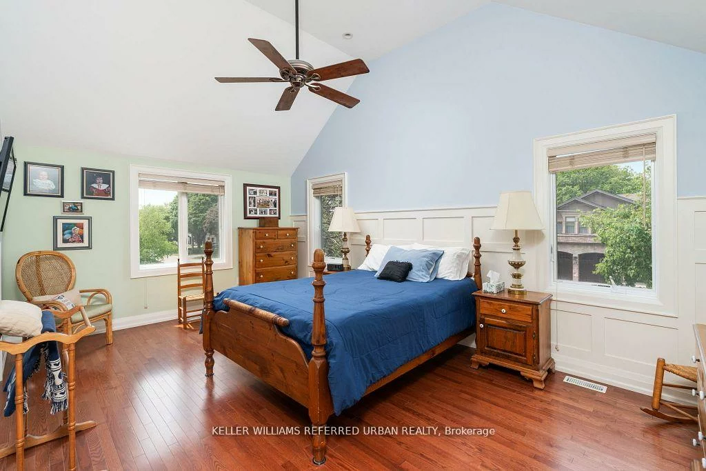 317, Rathburn, Islington-City Centre West, Toronto