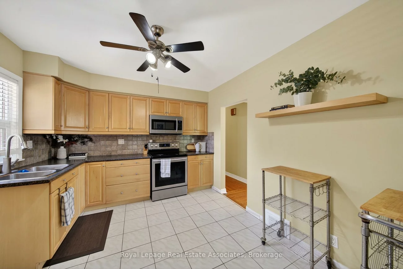 141, The Westway, Willowridge-Martingrove-Richview, Toronto