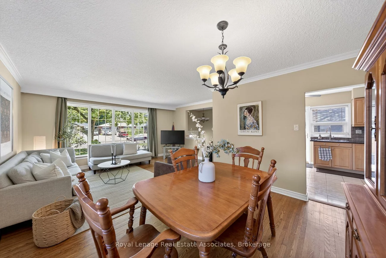 141, The Westway, Willowridge-Martingrove-Richview, Toronto