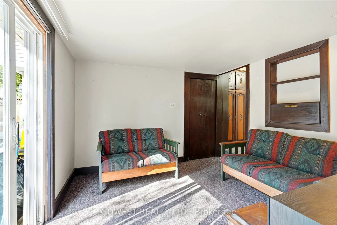 60, Warren, Lambton Baby Point, Toronto