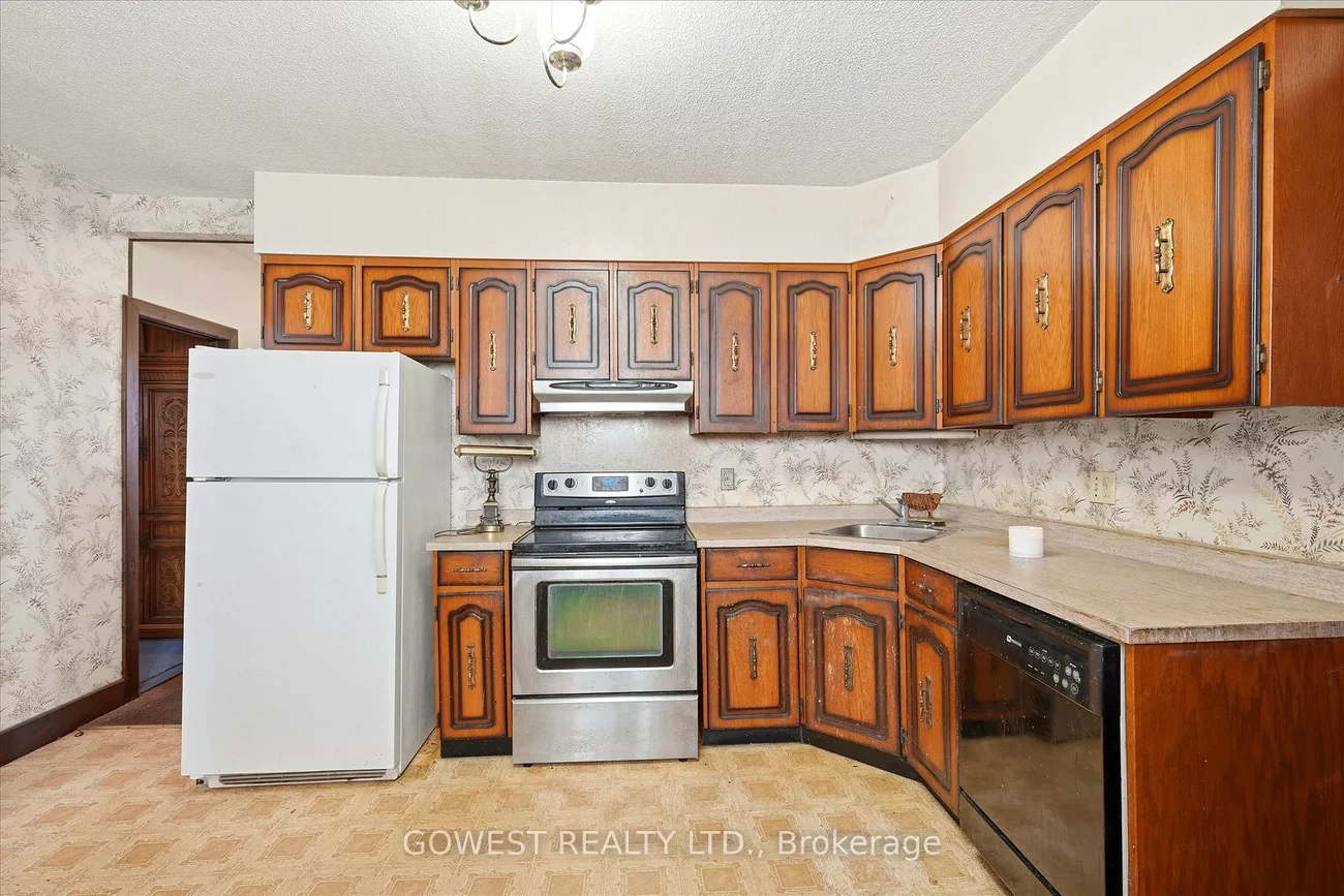 60, Warren, Lambton Baby Point, Toronto