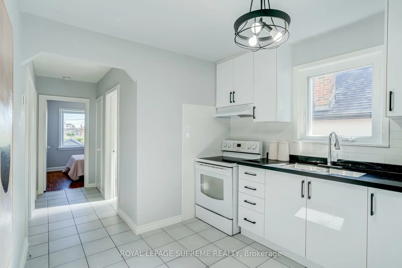45, Beechborough, Beechborough-Greenbrook, Toronto