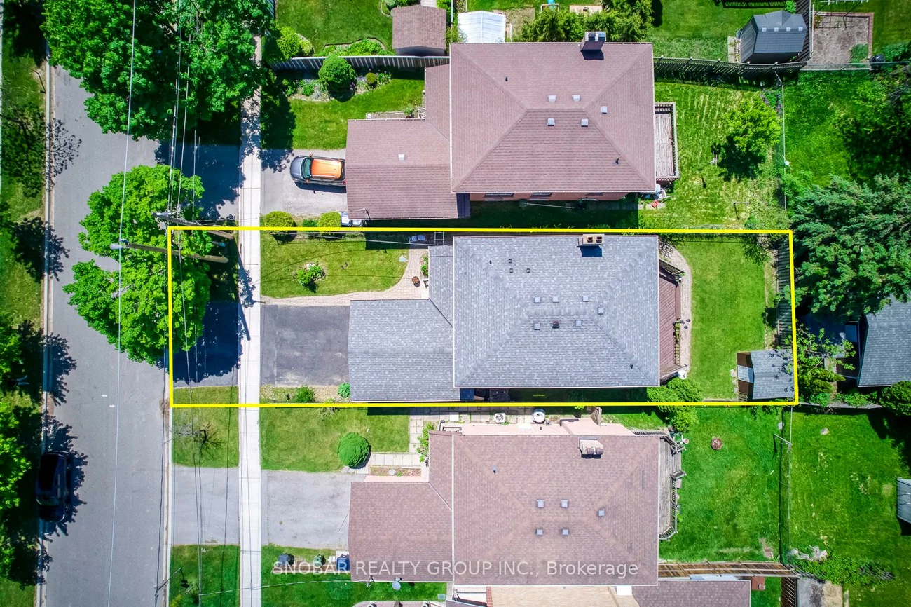 296, Rimilton, Alderwood, Toronto