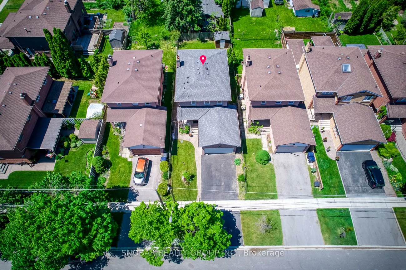 296, Rimilton, Alderwood, Toronto