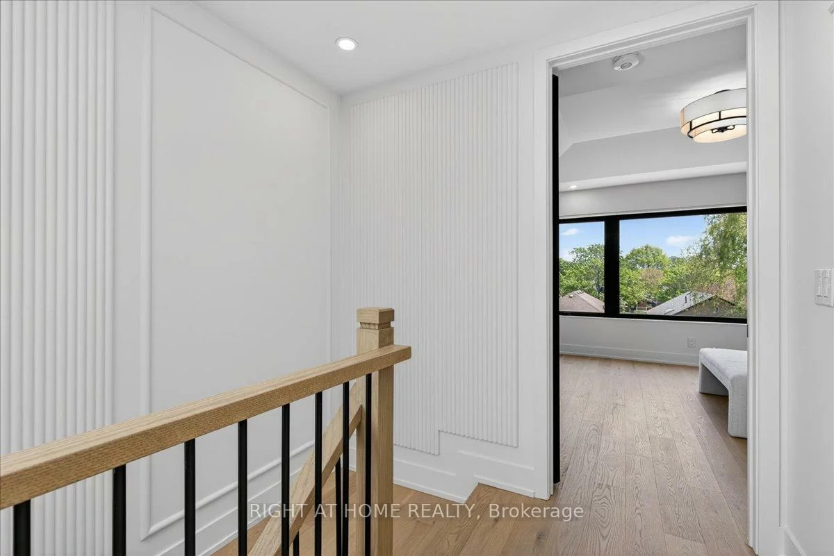 15B, ROSEMEADE, Stonegate-Queensway, Toronto