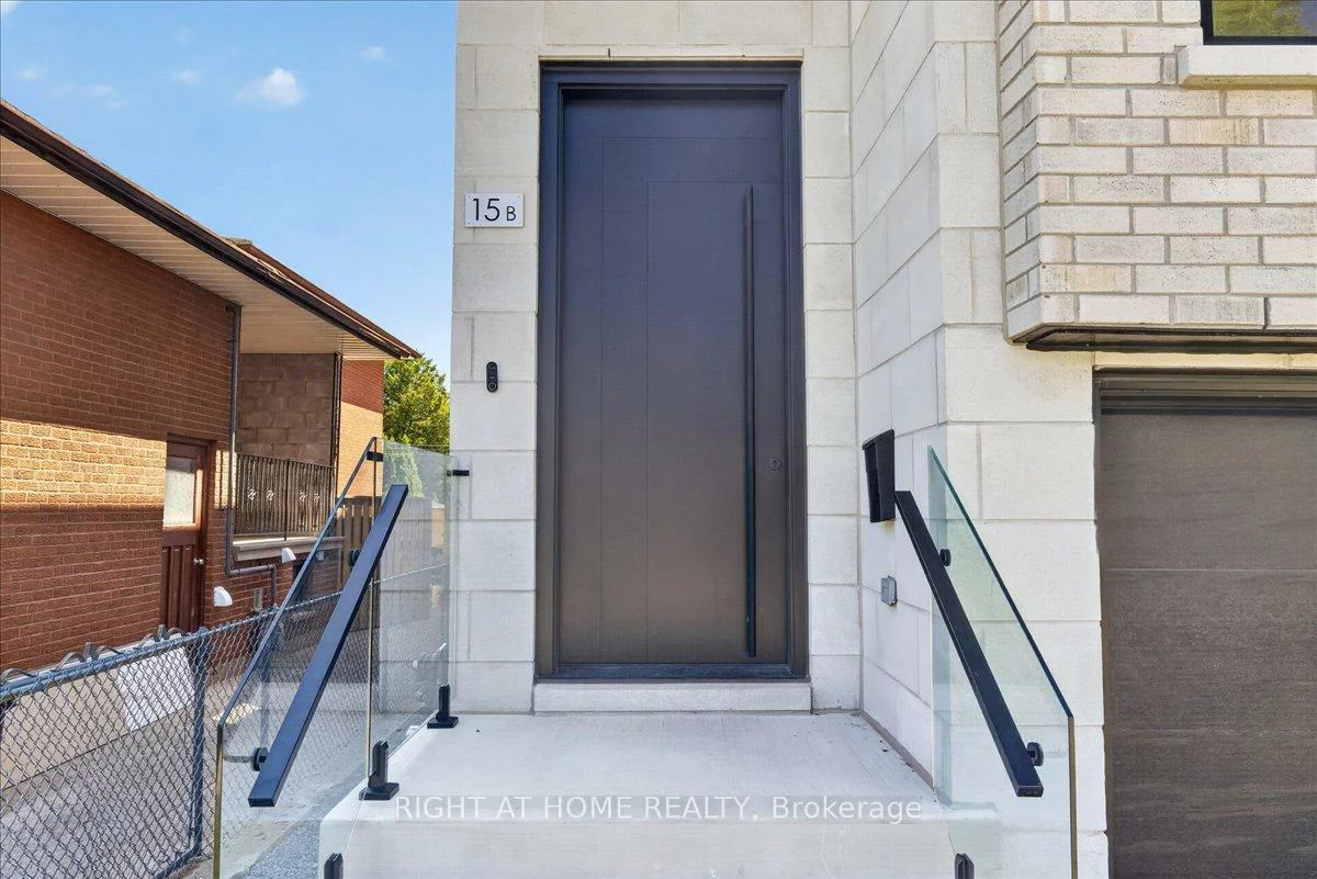 15B, ROSEMEADE, Stonegate-Queensway, Toronto