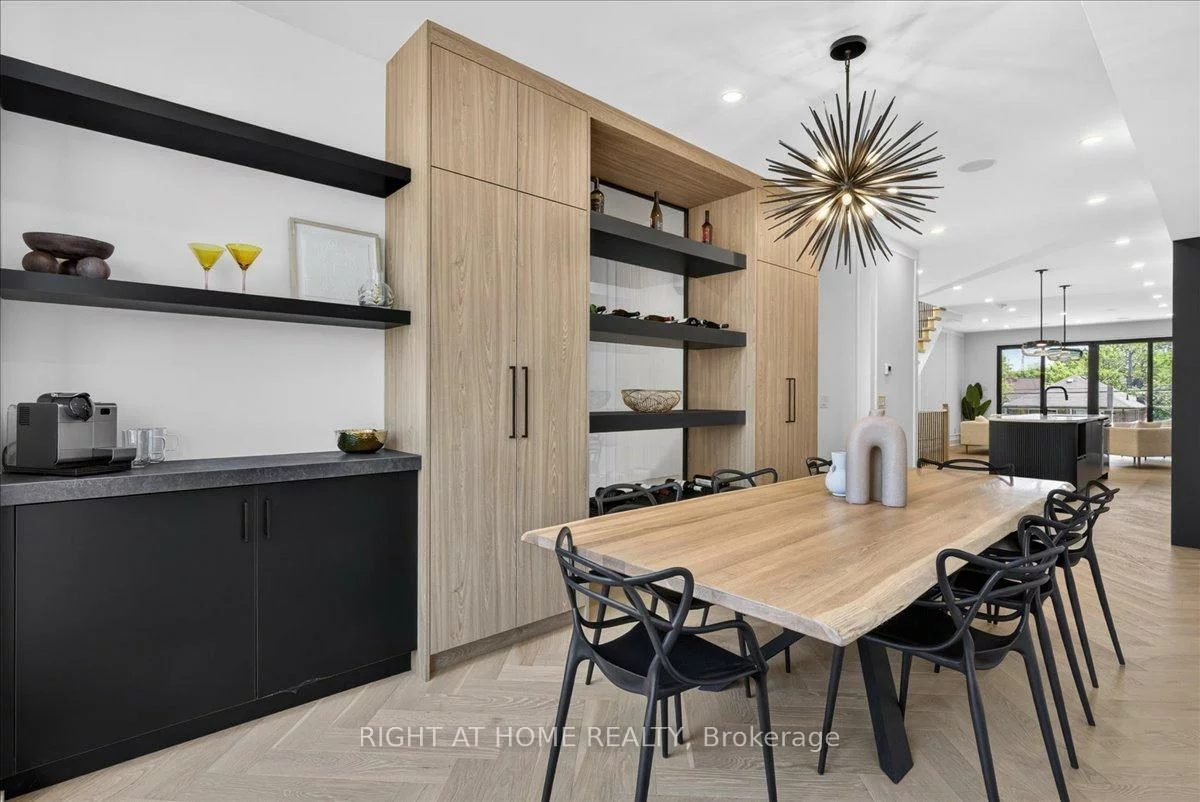 15B, ROSEMEADE, Stonegate-Queensway, Toronto