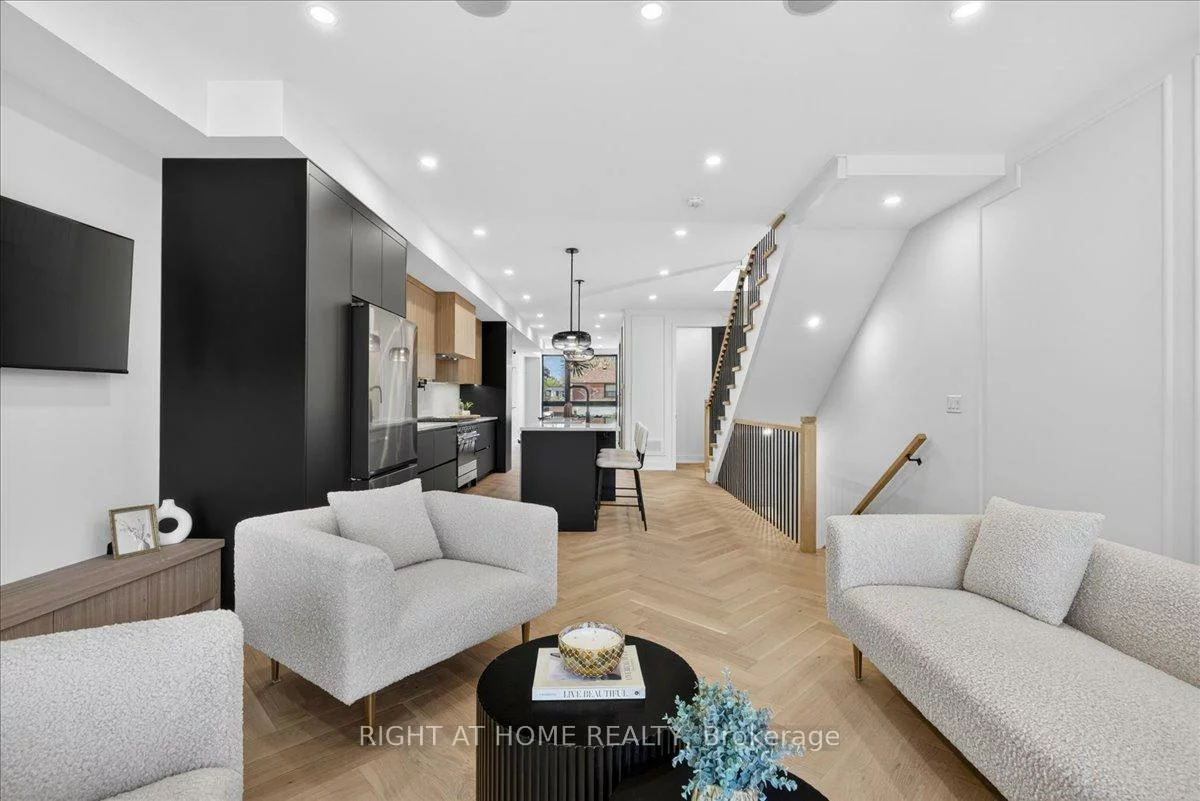 15B, ROSEMEADE, Stonegate-Queensway, Toronto