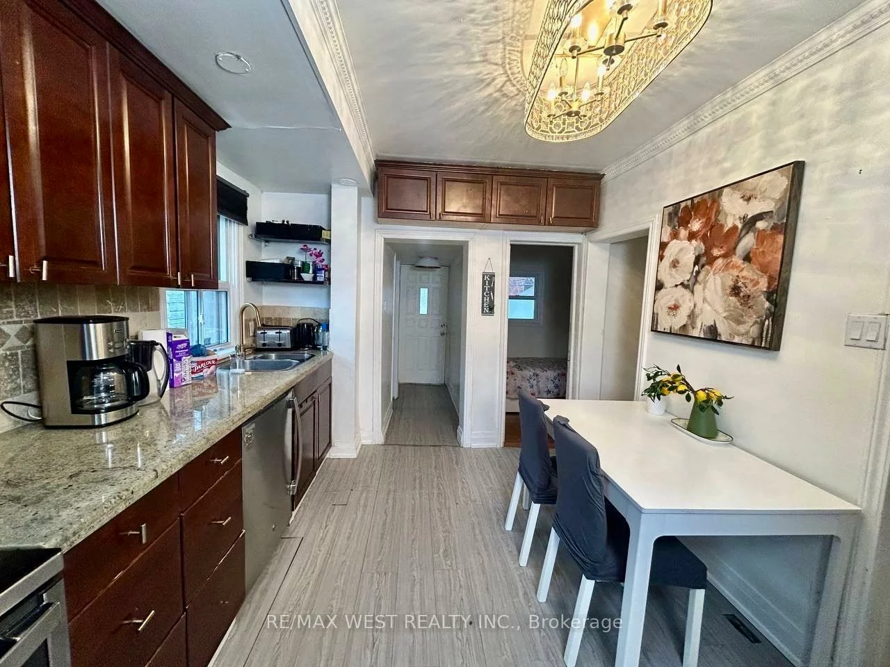 36, Fourteenth, New Toronto, Toronto