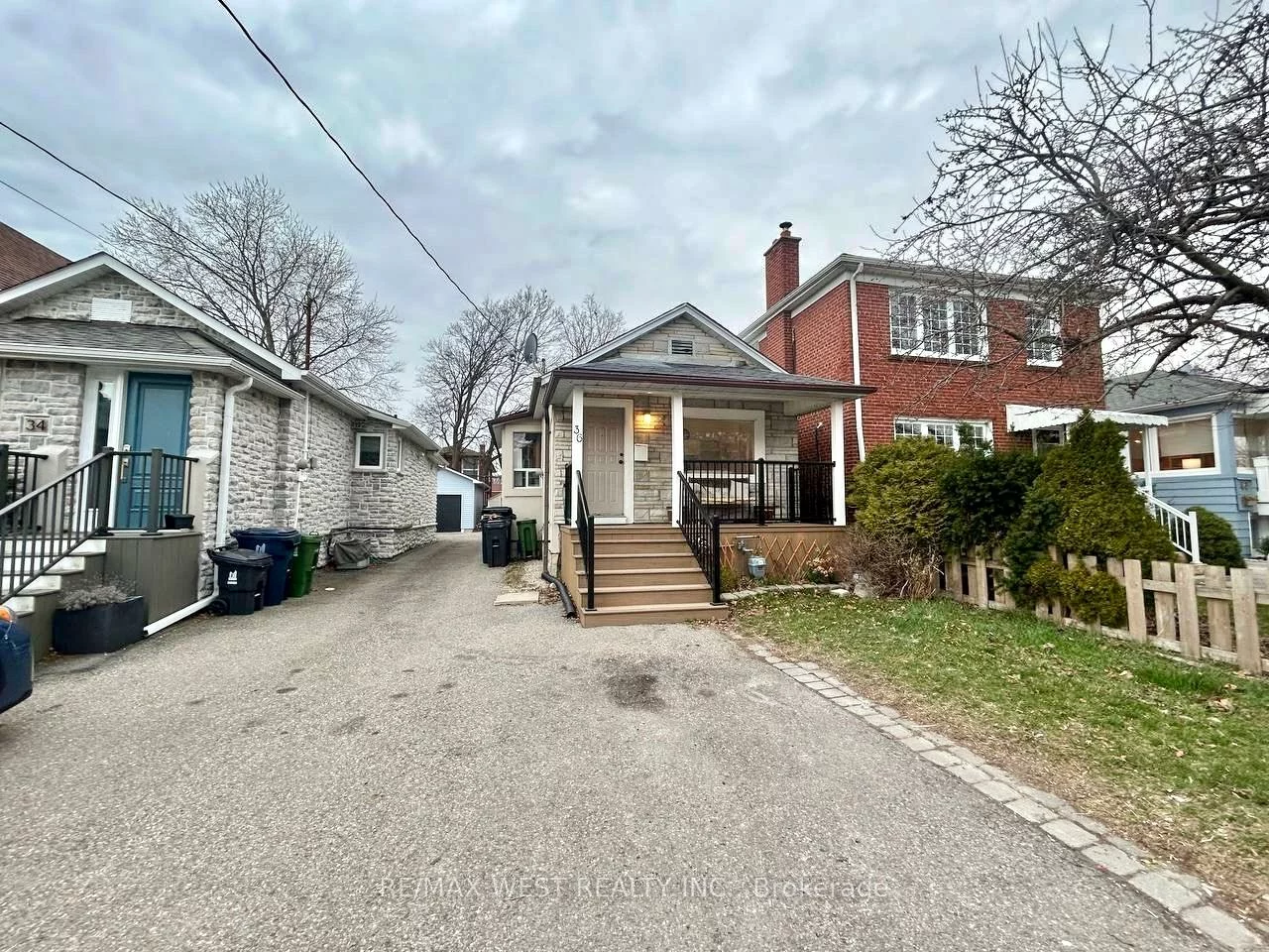 36, Fourteenth, New Toronto, Toronto