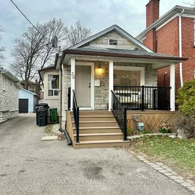 36, Fourteenth, New Toronto, Toronto