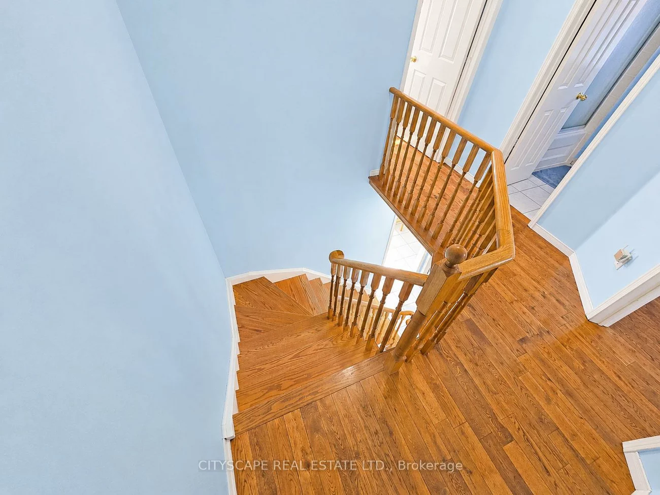 29, Centrepark, Brookhaven-Amesbury, Toronto