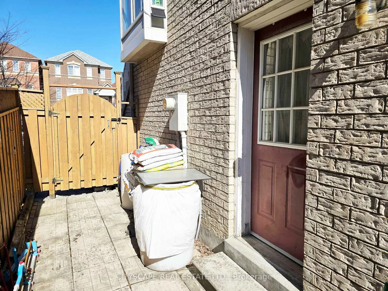 29, Centrepark, Brookhaven-Amesbury, Toronto