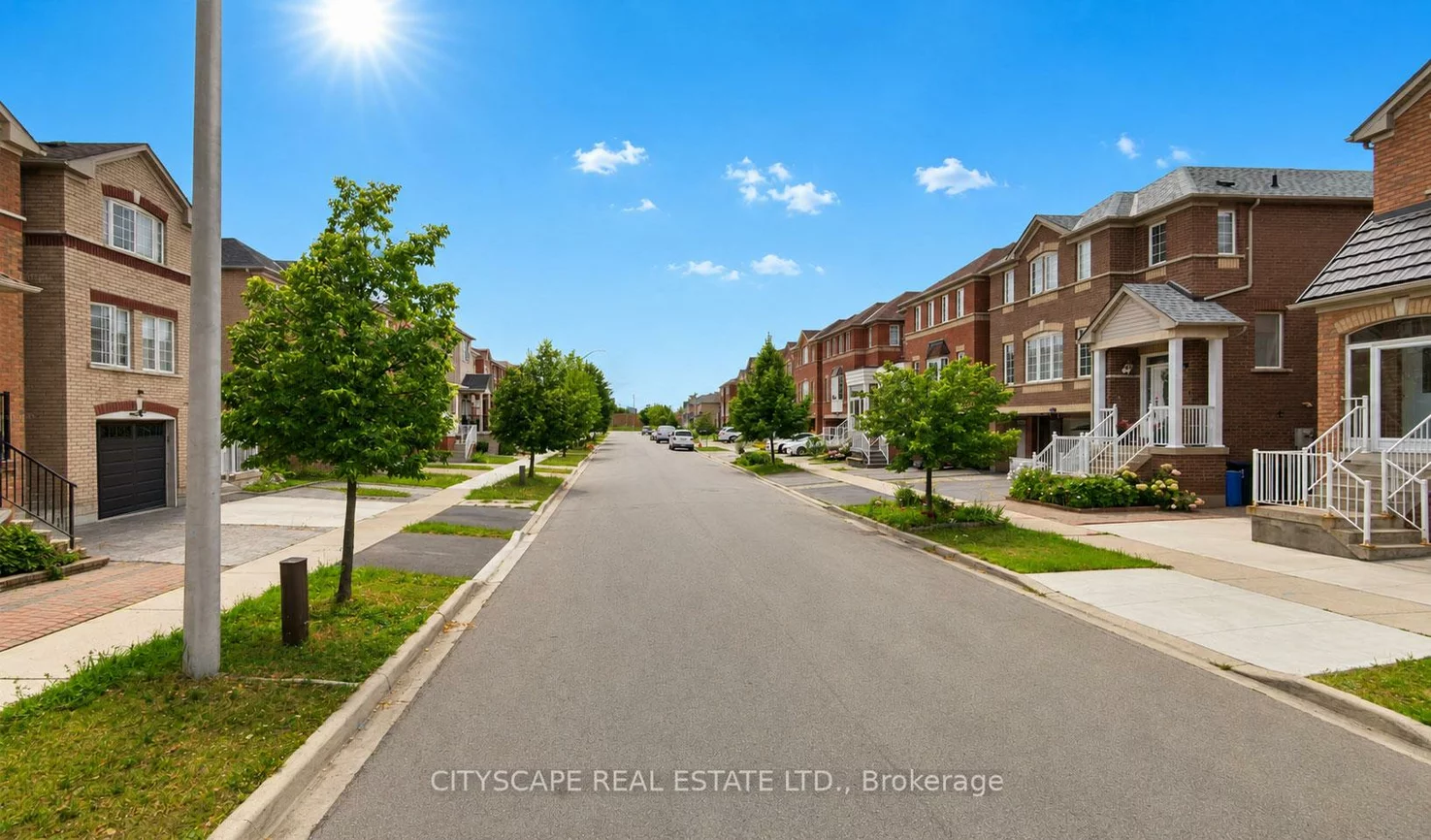 29, Centrepark, Brookhaven-Amesbury, Toronto