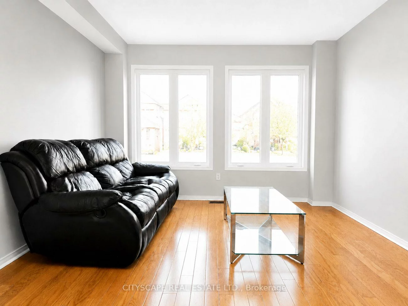 29, Centrepark, Brookhaven-Amesbury, Toronto