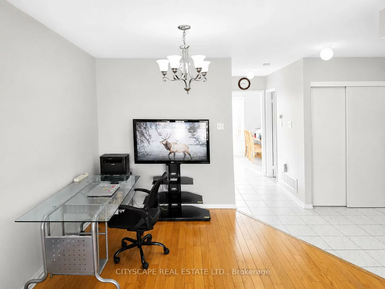 29, Centrepark, Brookhaven-Amesbury, Toronto