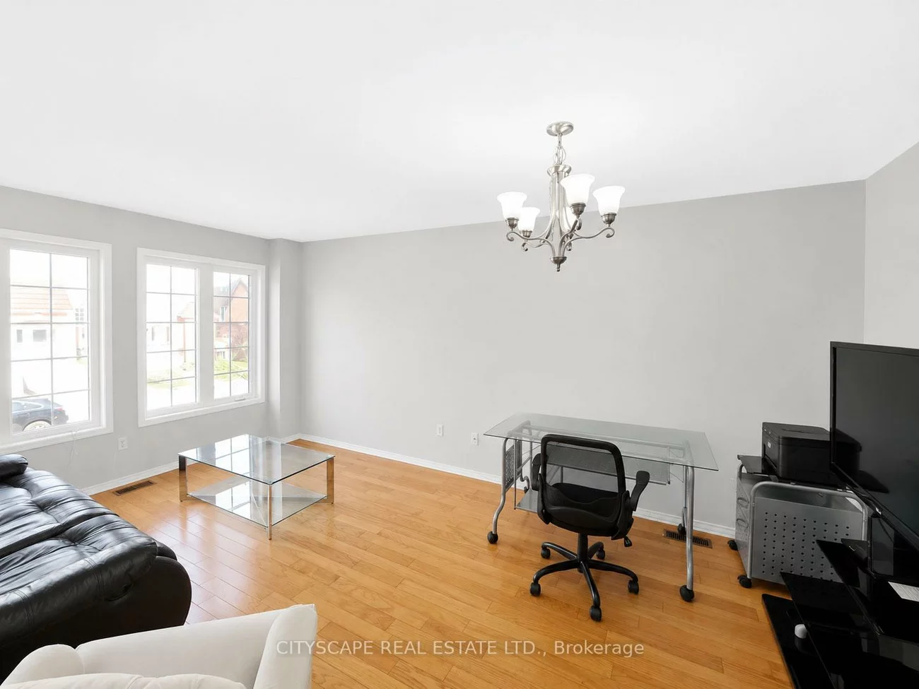 29, Centrepark, Brookhaven-Amesbury, Toronto