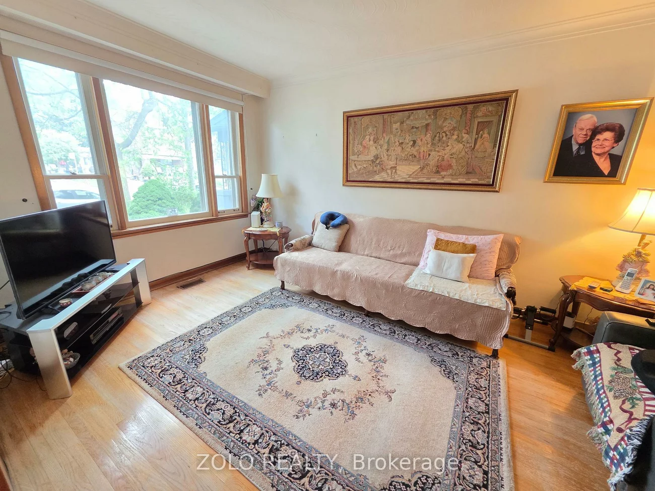 64, Prescott, Weston-Pellam Park, Toronto