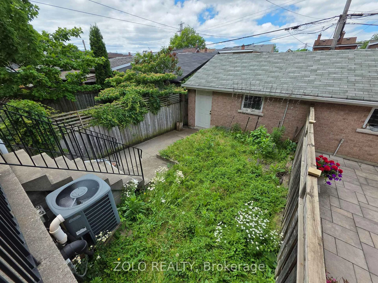 64, Prescott, Weston-Pellam Park, Toronto