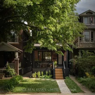 21, Galley, Roncesvalles, Toronto