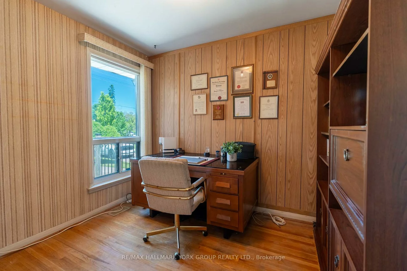 51, Eringate, Eringate-Centennial-West Deane, Toronto
