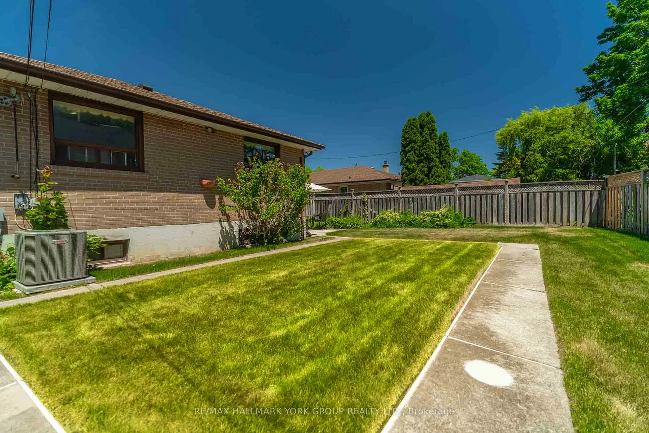 51, Eringate, Eringate-Centennial-West Deane, Toronto